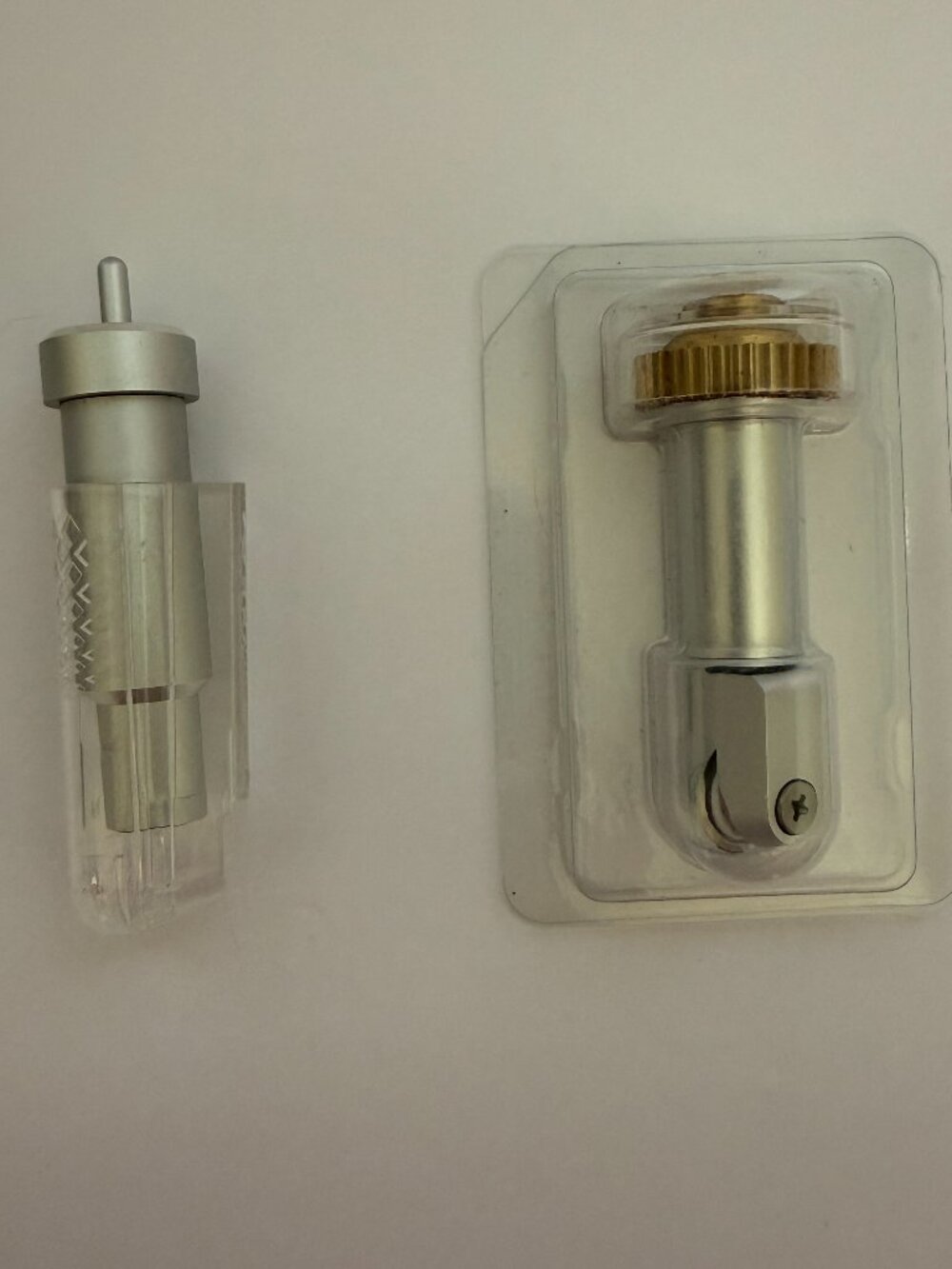 2 CRICUT Blades - Blade and Rotary blade. Read description.